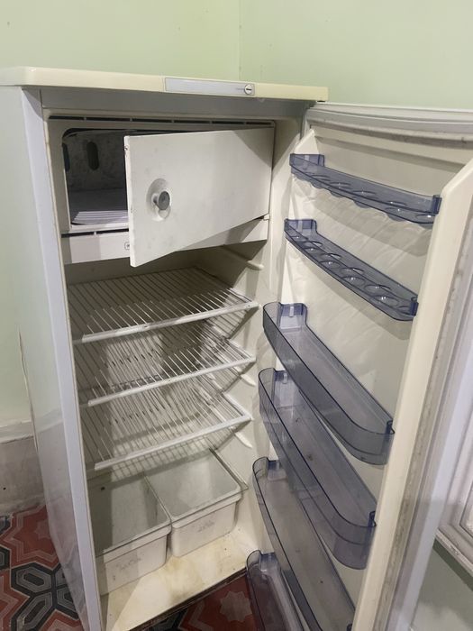 Холодильник Брюса