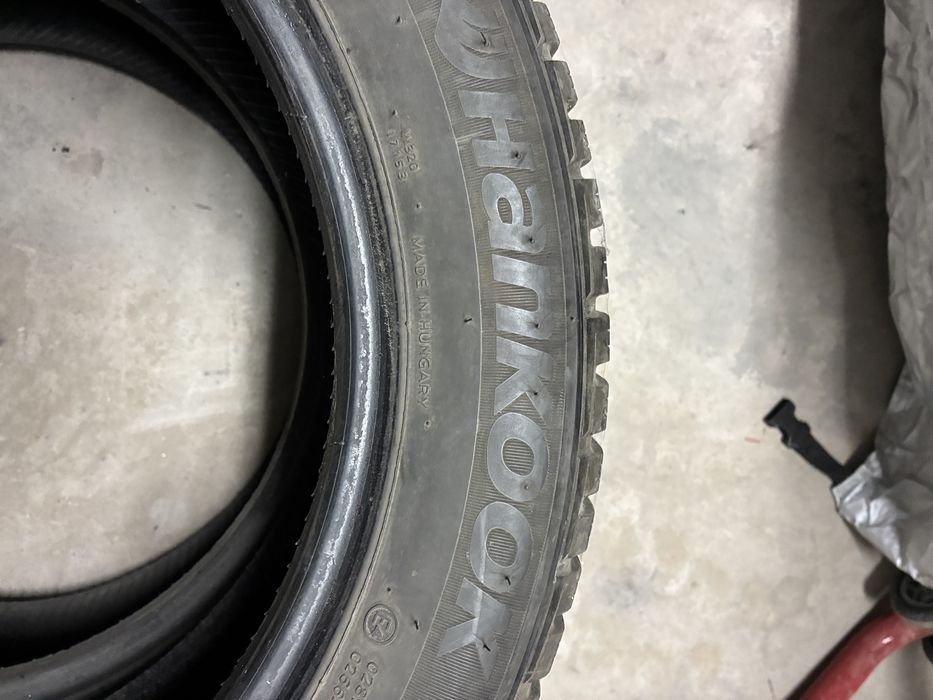 Зимни гуми Hankook Winter Evo  205/55 17 Дот 2020