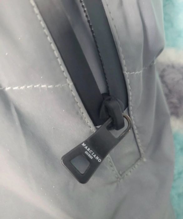 Geaca de exterior Guess