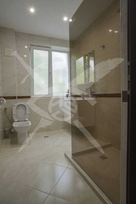 Продава се Тристаен апартамент в София, Център - 80 кв.м за 4713 €/кв.м - Снимка #8