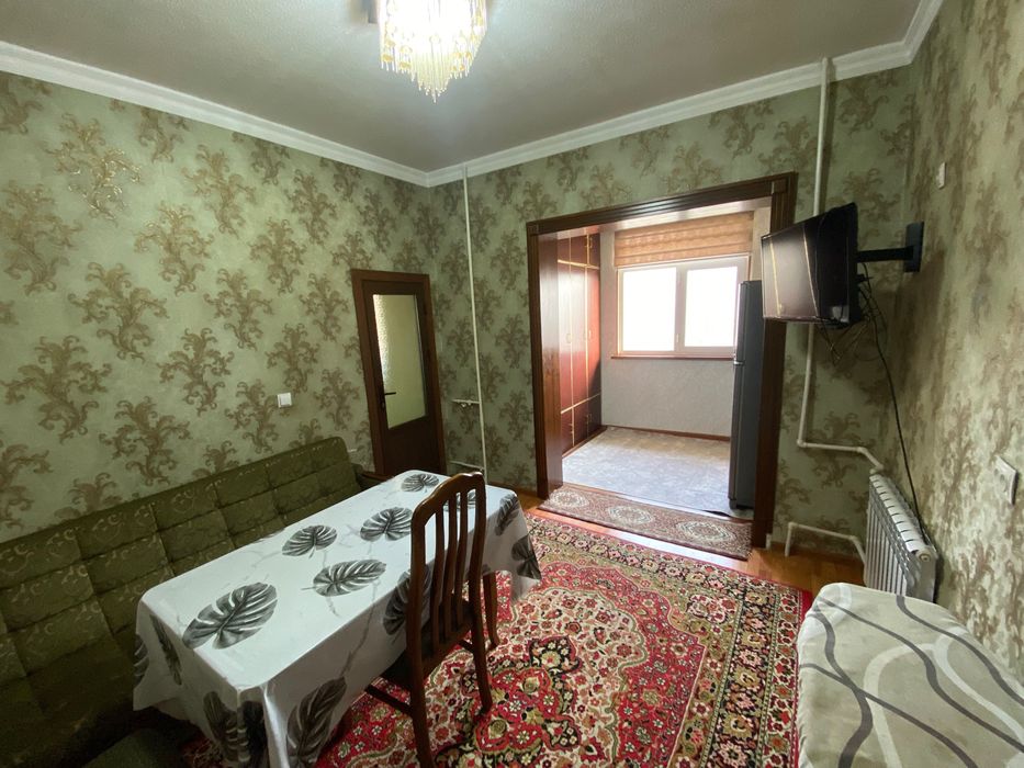 Квартира 3-х комнатная на Карасу 6