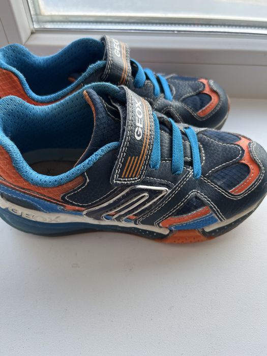 Кроссовки GEOX