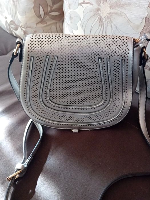 Няколко различни чанти