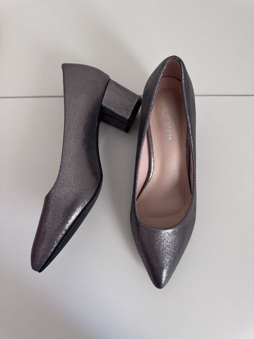 Женские туфли    .