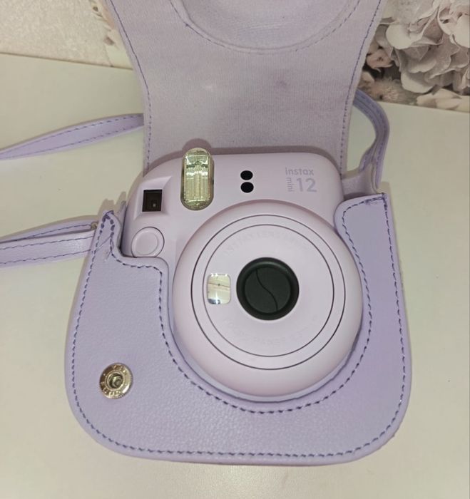 Фотоаппарат instax mini 12