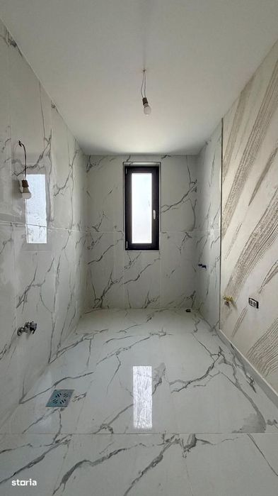 Apartament cu 2 camere - zona Hlincea