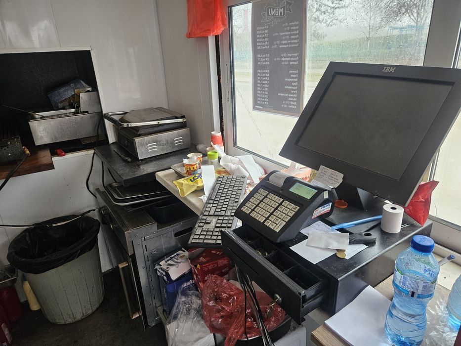 Каравана за бързо хранене