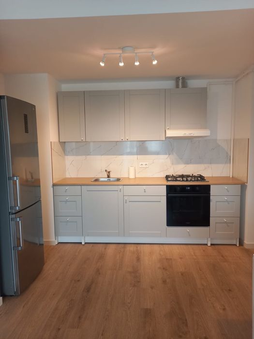 Închiriere apartament 2 camere - Hercesa STELLARIS + Loc de parcare