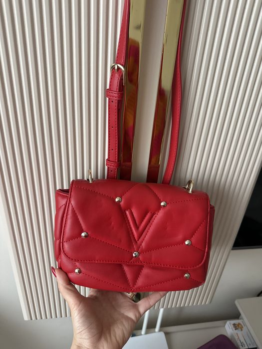 Оригинални маркови чанти( Valentino , Karl Lagerfeld , Guess)