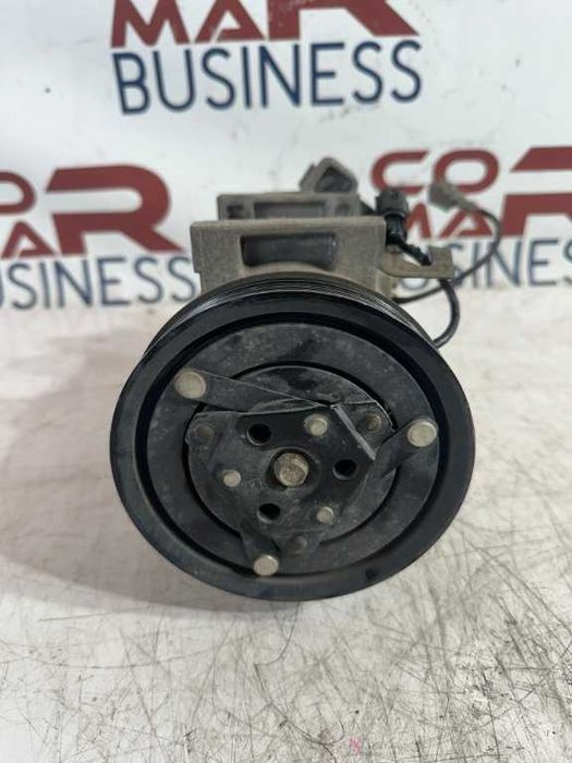 Compresor aer conditionat RENAULT CLIO 4 1.5 DCI cod piesa 40002421