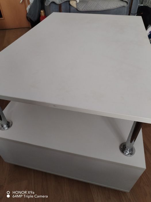 Продам журнальный столик