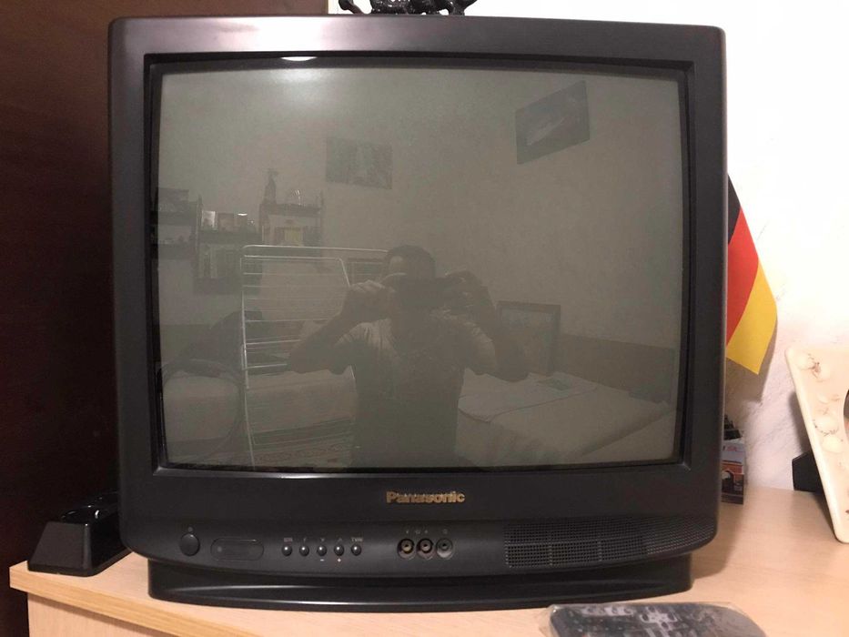 Телевизор Panasonic TX-21S1TCP 21 инча