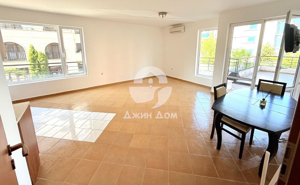 Продава се Двустаен апартамент в к.к. Слънчев бряг - 81 кв.м за 1223 €/кв.м - Снимка #1