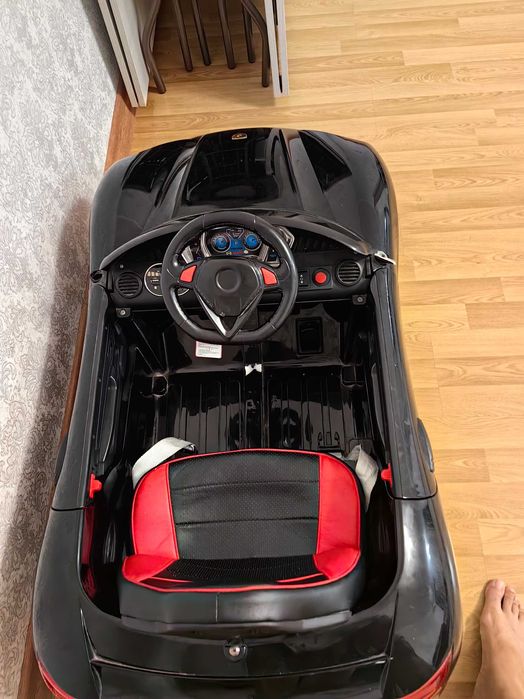 Продам детскую машину