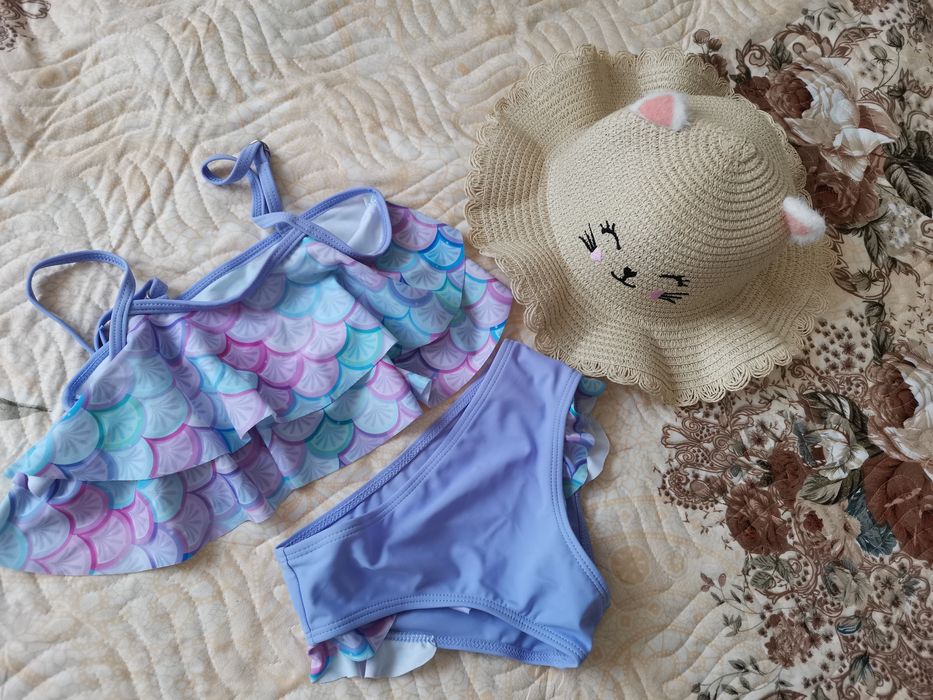 Set plajă 2 piese +pălărie (4 ani)