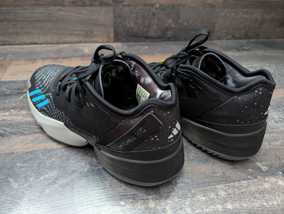 Мъжки маратонки за баскетбол D.O.N. Issue 4 adidas 44.5