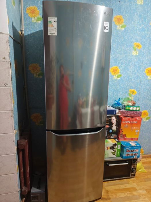 Холодильник LG INVERTER linear