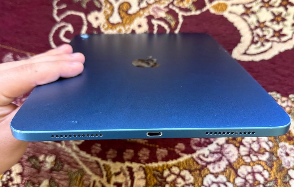 iPad 10 WiFi Blue 64 GB
