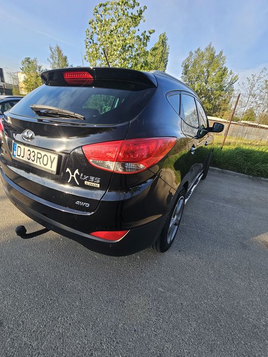 Se vinde Hyundai IX35