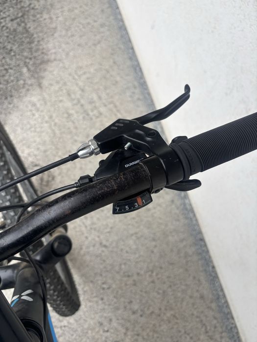 Vând Bicicletă MTB B'TWIN Rockrider 340 – Anvelope Continental – Stare Excelentă