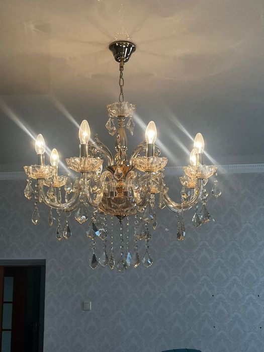 Люстра для зала,мебель для гостиной