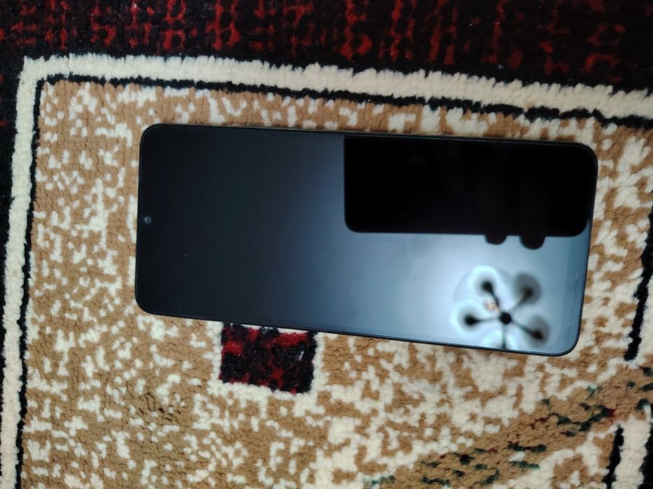 Продаю смартфон редми А3