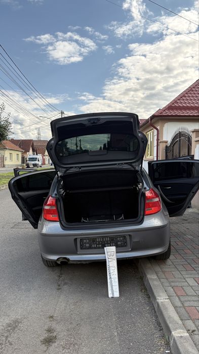 Vand BMW seria 1 116i facelift