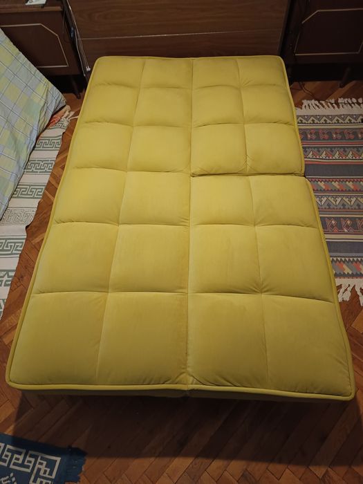 Сгъваем диван двуместен