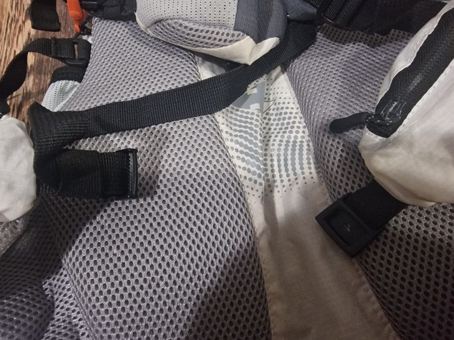 Vesta de alergat Raidlight Ultra Olmo20