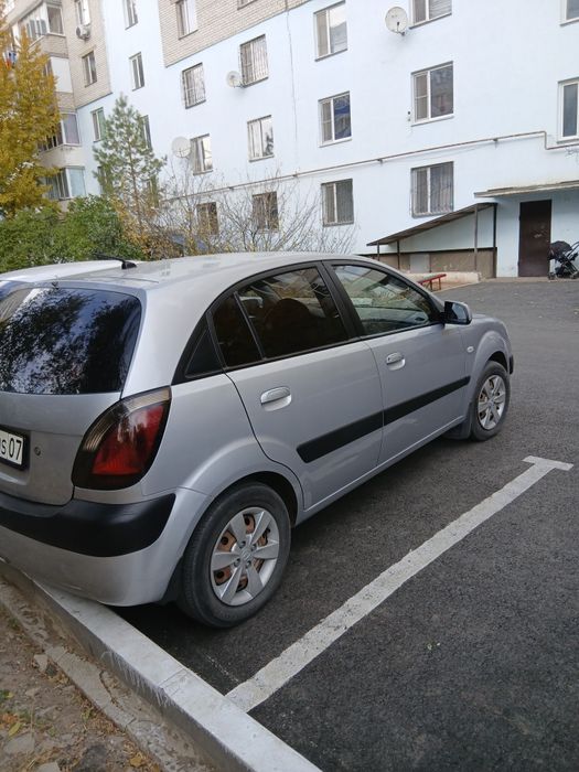 Продам машину Киа