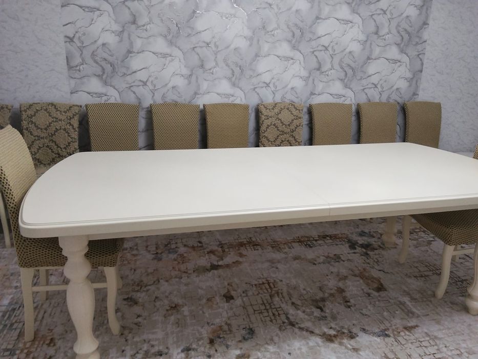 Продаются стол стулья