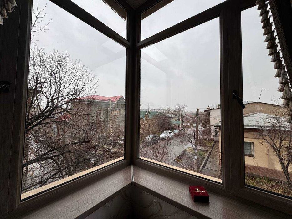 Срочно сдаётся дом в Яккасарайском  р-н ор Ракят Махаля 037*