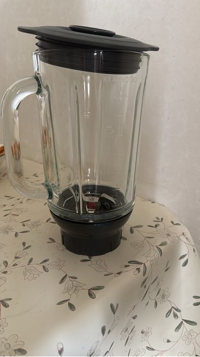 Продам кухонный комбайн