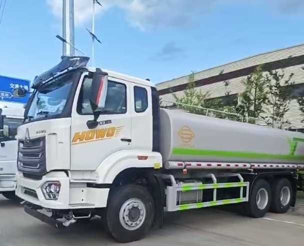 Vodovoz 20 KUB. Sinotruk HOWO 6×4 Водовоз   Kredit  Lizing
