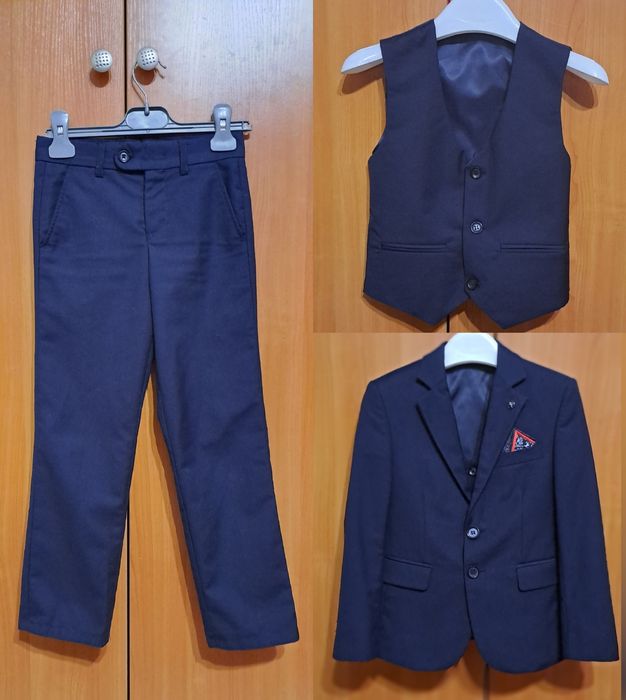 Костюм классика тройка / классический