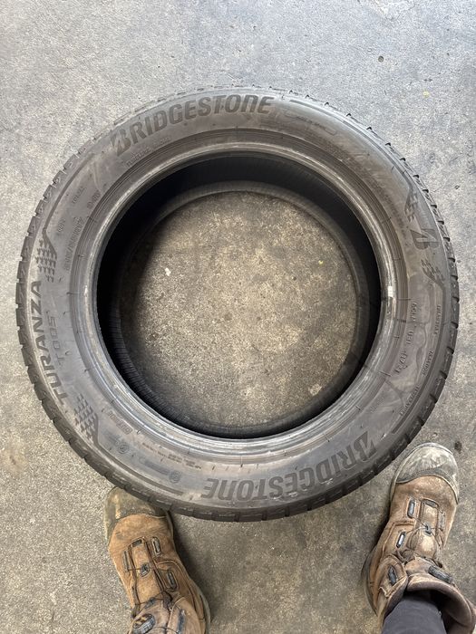 215/55/17 Bridgestone