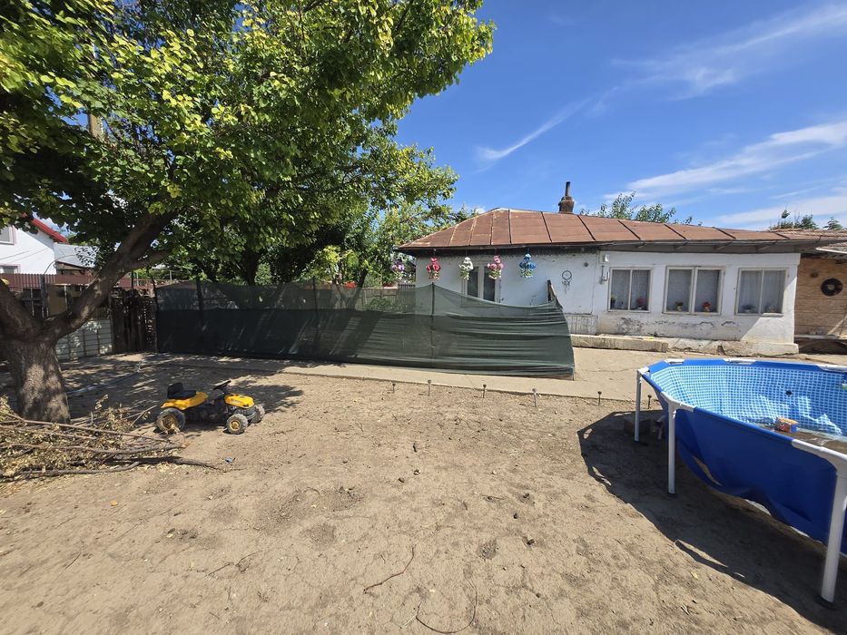 Casa + teren 1150 mp Cazasu