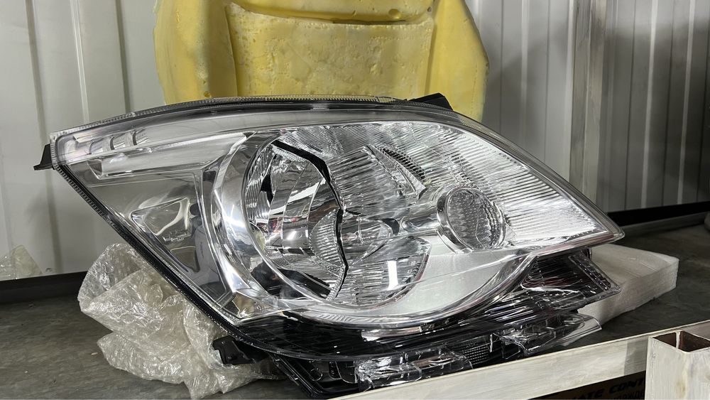 Фара КОБАЛЬТ-Равон р4