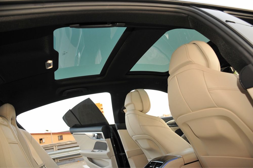 BMW Seria8 840i