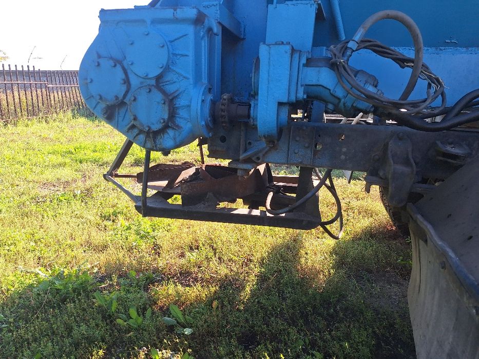 продам кдм на базе Зил 130