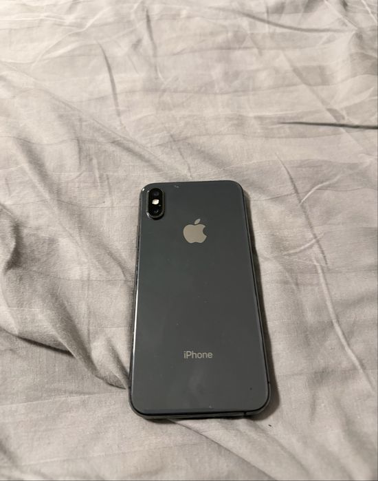 Продам Iphone Xs