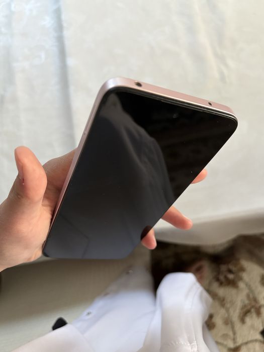 Redmi 13, 256ГБ.          .