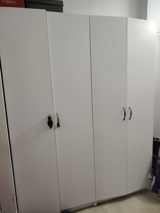 Продам шкафы для прихожей