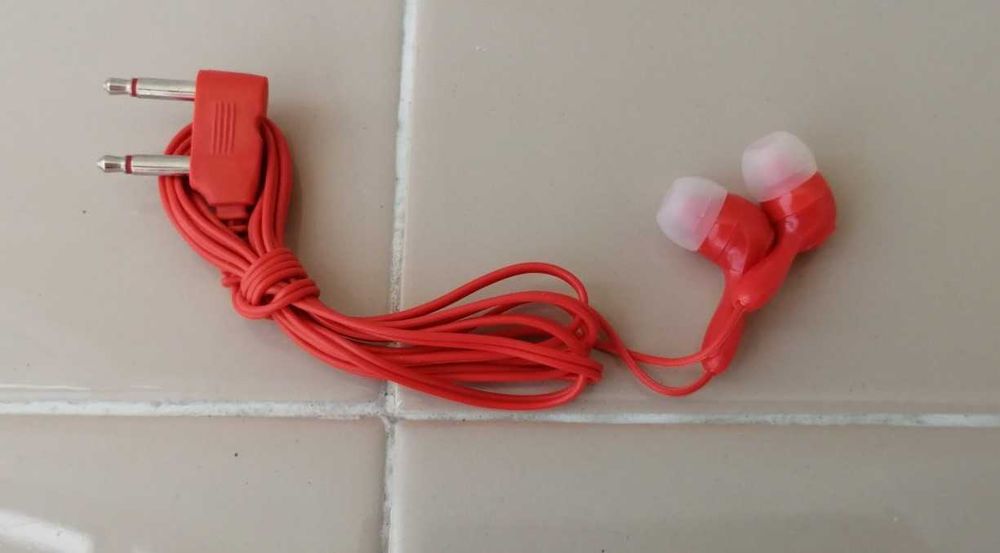 Слушалки за самолет от чужбина