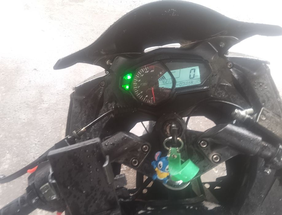 Продам обменяю на пс 5 +айфон