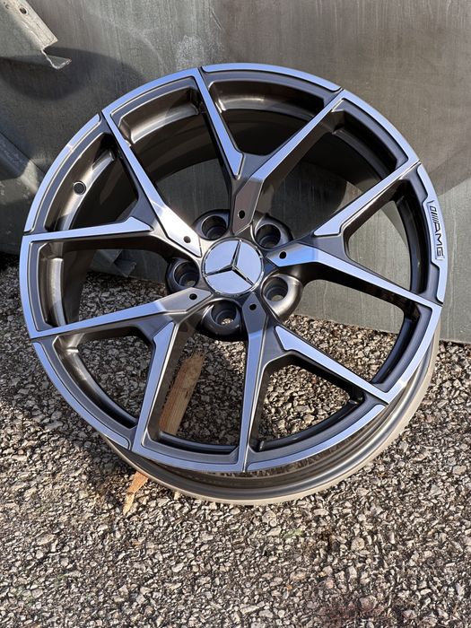 AMG Джанти за Мерцедес Mercedes 19 “ цола 5х112 E S CLS ML GL нови