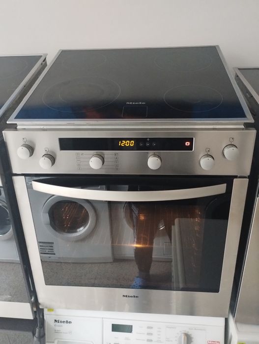 Фурна с плот MIELE H4312EP