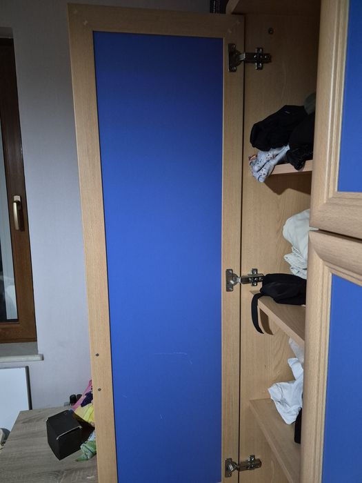 Гардероб за спалня