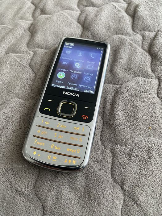 Оригинальный nokia 6700