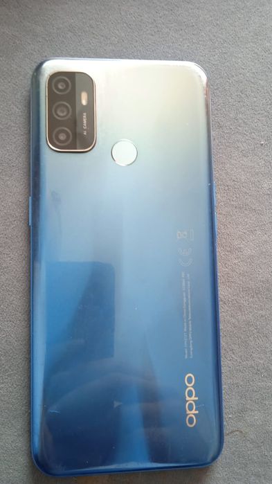 Телефон OPPOA53 в хорошем состоянии